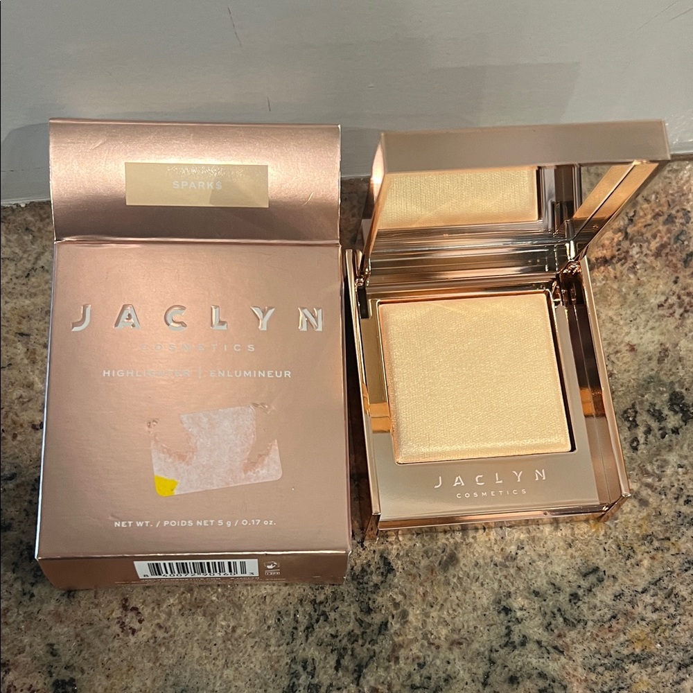Jaclyn Cosmetics Highlighter in Sparks NIB